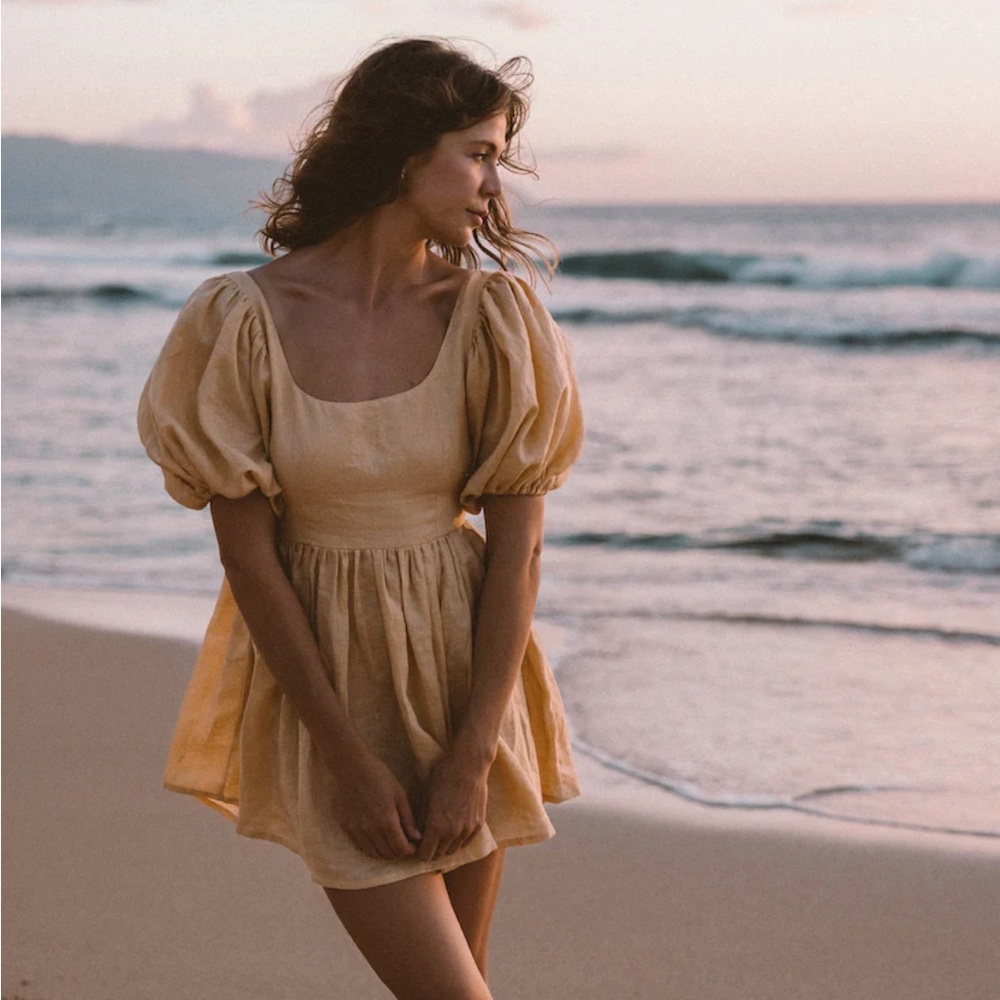 Kara Thoms linen cotton mini dress in honey sz XS